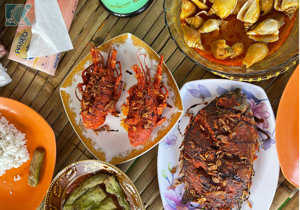 menu lobster segar pantai pink